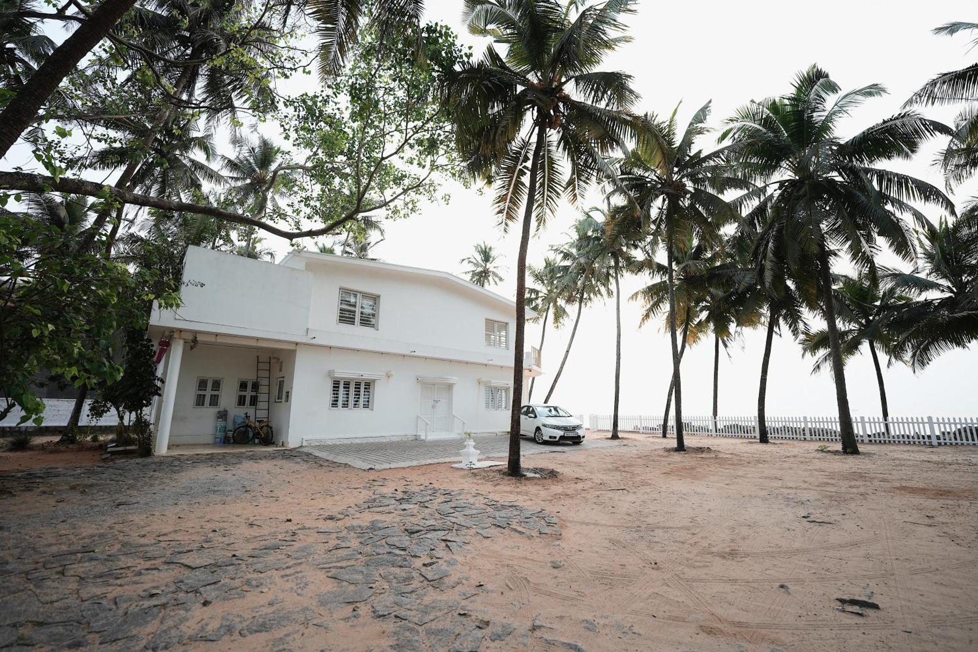 Beach At The White House Udupi Exterior photo